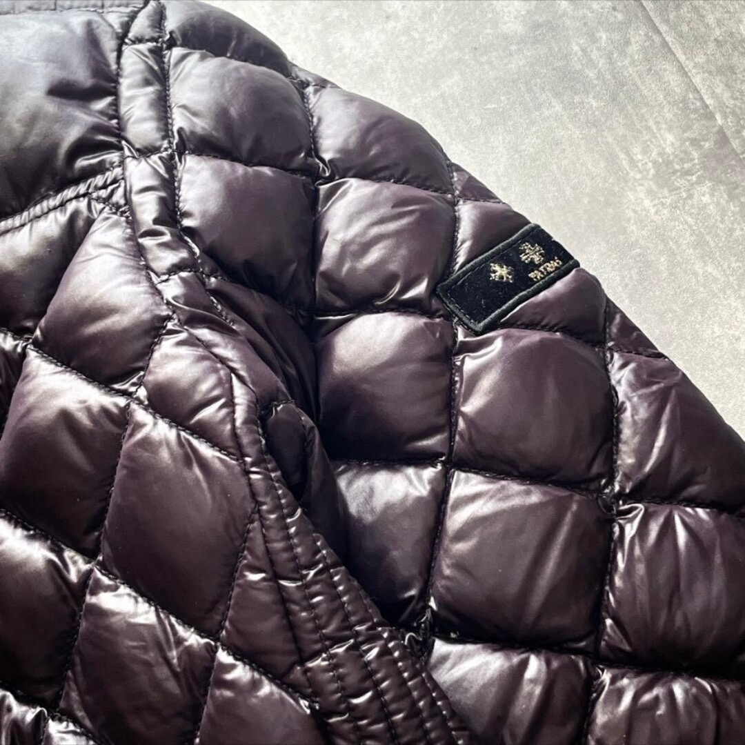 タトラス キルティング クロス 刺繍ロゴ シャイニーダウンジャケット