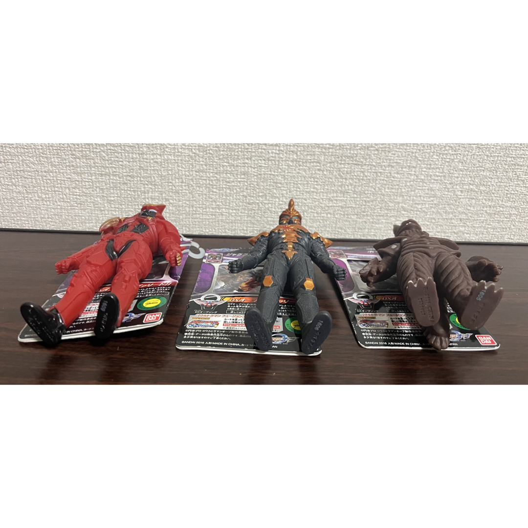 ウルトラ怪獣オーブ ホー グビラ ジャグラー 戀鬼 マガゼットン タグ