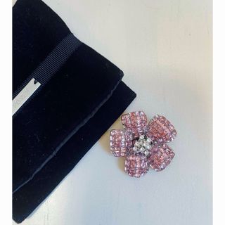 FOXEY（ブローチ/コサージュ）のフリマアイテム一覧