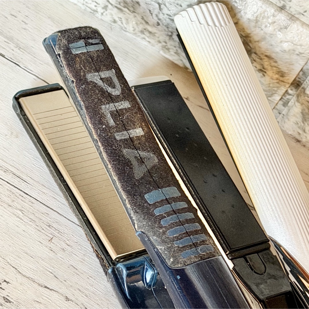 ReFa - ジャンク品 リファ・LebeL PLIA ストレートヘアアイロン2台の