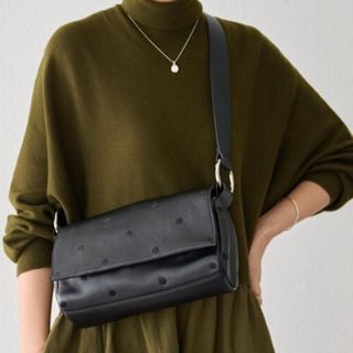 BEARDSLEY（バッグ）のフリマアイテム一覧