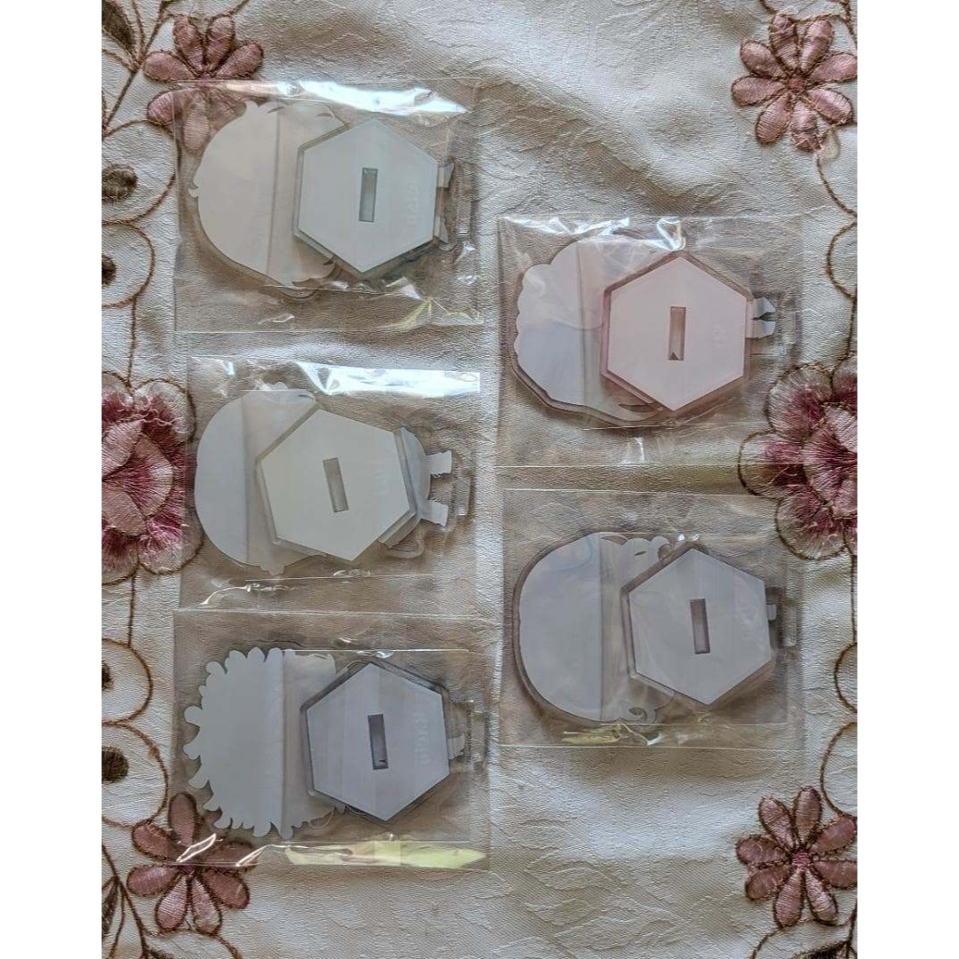 TVアニメ『グノーシア』アクリルスタンドセット ユーリ セツ ラキオ