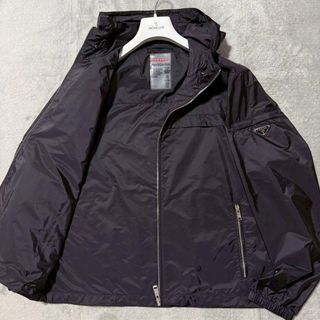 PRADA（ナイロンジャケット ・ ベージュ系）のフリマアイテム一覧