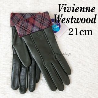 Vivienne Westwood（手袋 ・ グリーン・カーキ/緑色系）のフリマ