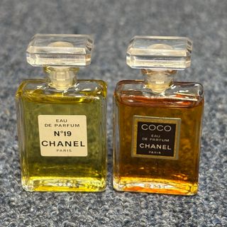 CHANEL - 新品 廃盤シャネルミニ香水セット 6種 No.5 No.19 クリスタル