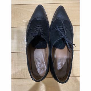 Pertini - 未使用 Pertini ペルティニ ハラコ レザー タッセル