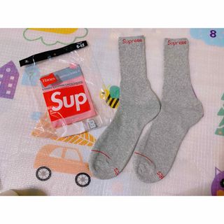 Supreme - 【激レア・新品未使用】Supreme × Hanes ピンク ソックス