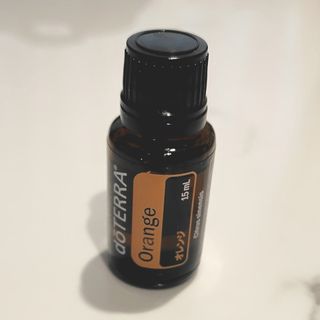 新品未開封】ヤングリヴィング レモン 15ml ヤングリヴィングの通販 by