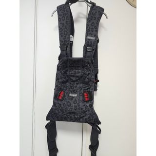 抱っこひも/おんぶひも (レオパード)のフリマアイテム一覧