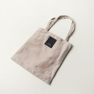 mina perhonen（トートバッグ）のフリマアイテム一覧