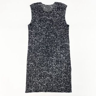 PLEATS PLEASE ISSEY MIYAKE（ワンピース）のフリマアイテム一覧