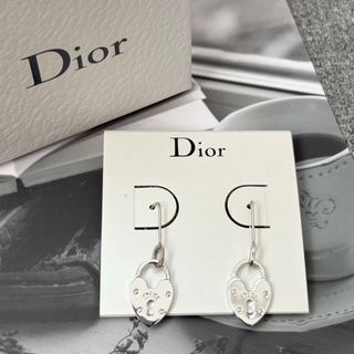 Christian Dior（ピアス）のフリマアイテム一覧