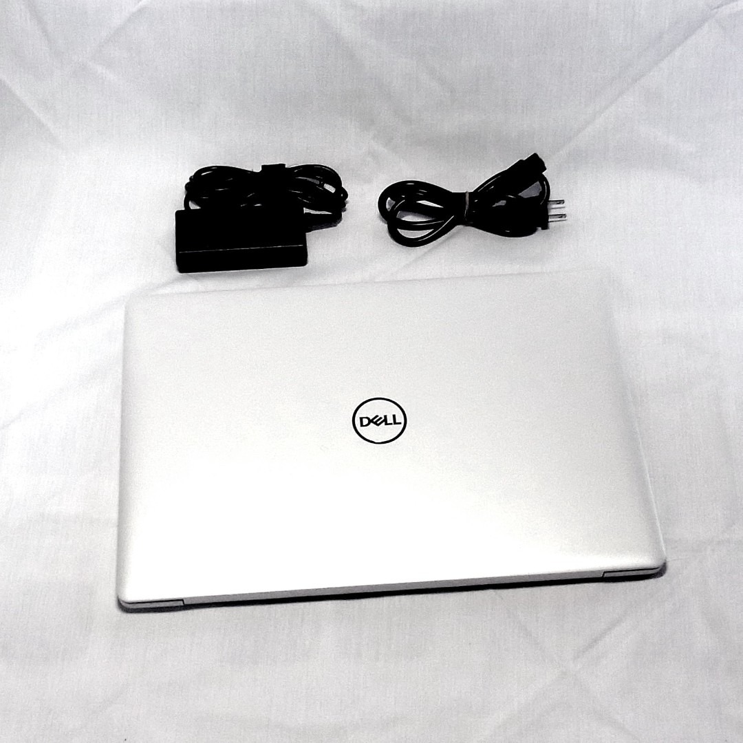 DELL - 【メモリやSSD高騰！お早めに】15型デルノートパソコン／第8