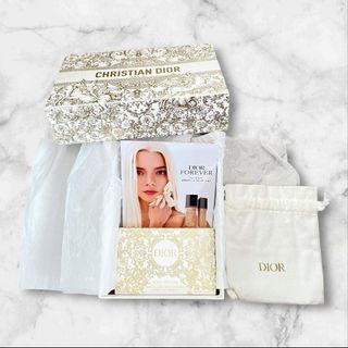 Christian Dior - ディオール 2023 クリスマス ホリデー オファー