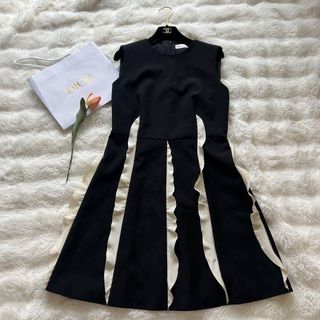 RED VALENTINO（ワンピース）のフリマアイテム一覧