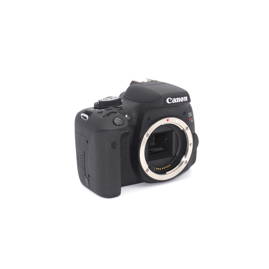 Canon - Wi-Fi機能内蔵でスマホにラクラク転送♪Canon Kiss X8i ボディ