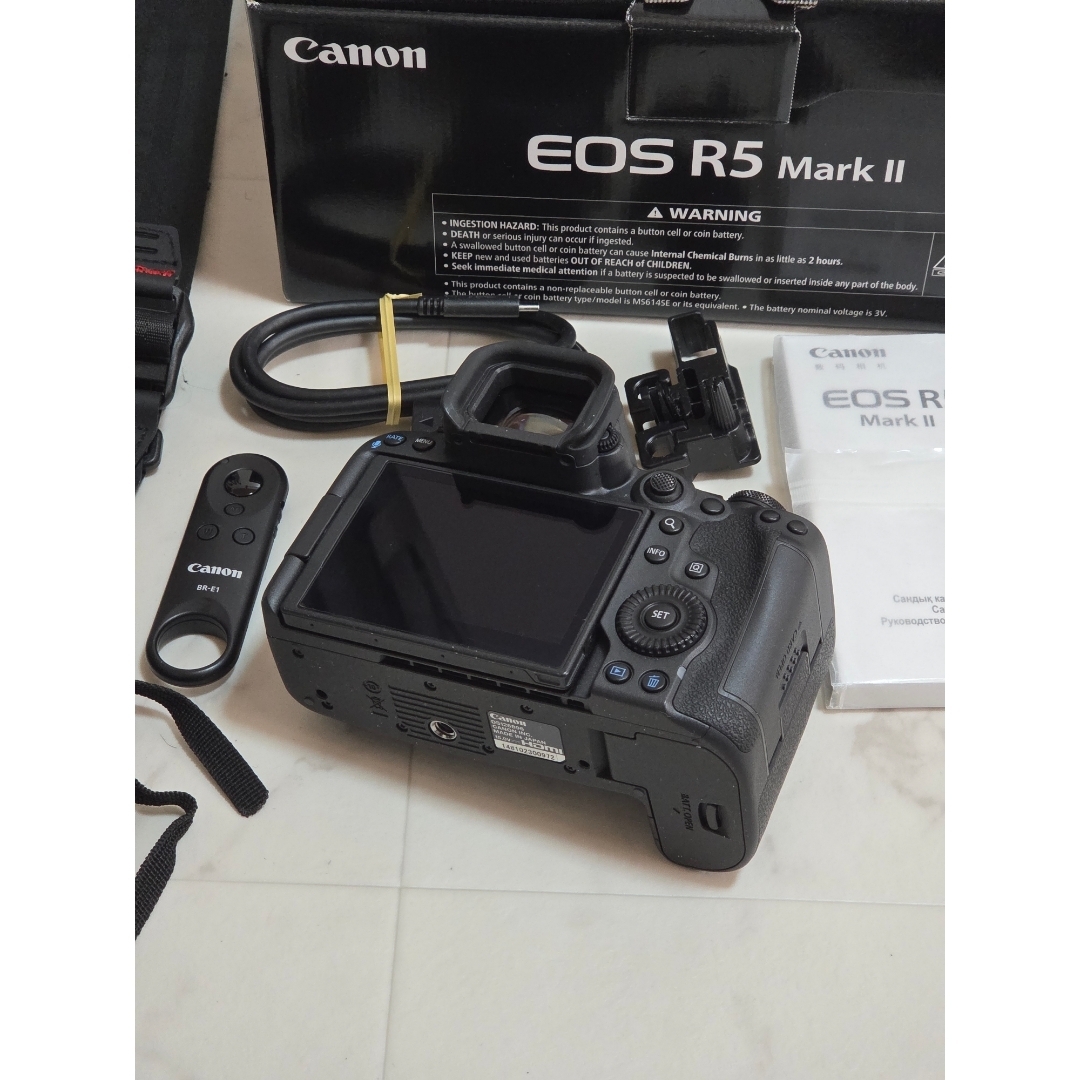 Canon - 【純正予備バッテリー付き】Canon EOS R5 Mark II 本体と付属