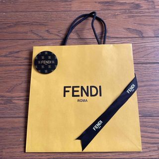 FENDI（ショップ袋）のフリマアイテム一覧
