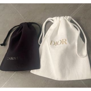 CHANEL（ホワイト/白色系）のフリマアイテム一覧