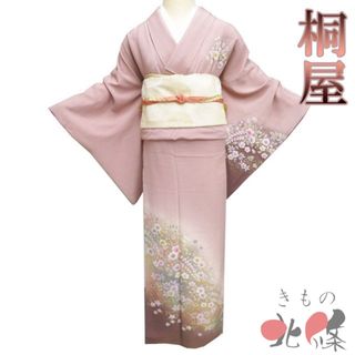 未使用品】正絹 縮緬 小紋 袷 水色 御所解 流水 四季花の通販 by し