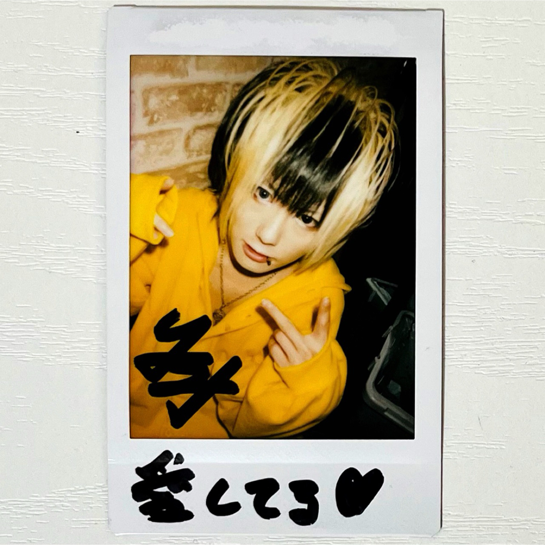 直筆サイン】V系☆RoNo☆Cro☆ろのくろ【Minami】チェキ【8-13】 直筆