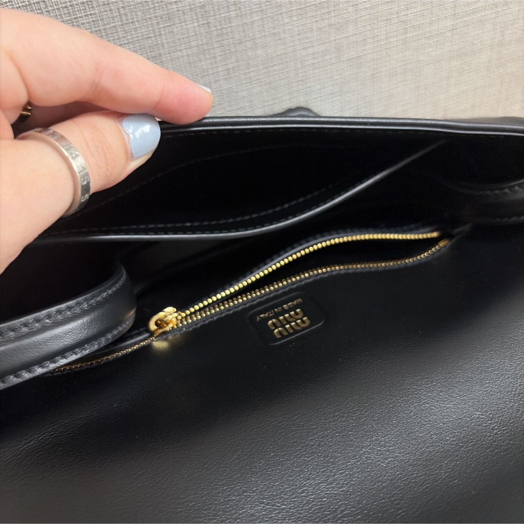 MIU MIU - miu miu ペニーバッグ 黒 保存袋付きの通販 by Hello's shop