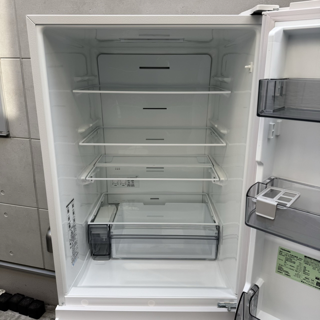 東芝 - 129⭐️2025年製☆ほぼ新品☆東芝 冷蔵庫 大型 3ドア 自動製氷