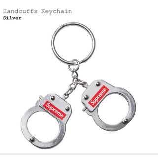 Supreme - Supreme Nite Ize S Logo Keychain キーチェーンの通販 by