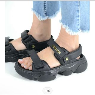 Ameri VINTAGE（サンダル）のフリマアイテム一覧