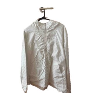 LOUIS VUITTON（ナイロンジャケット ・ ホワイト/白色系）のフリマ