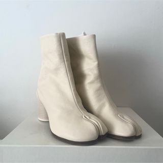 Maison Margiela（旧Maison Martin Margiela）（ブーツ ・ ホワイト