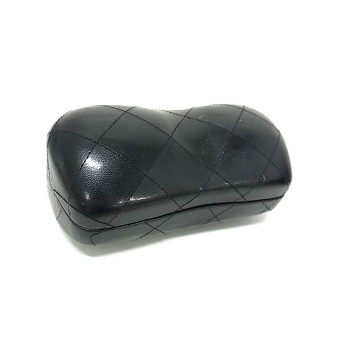 CHANEL - CHANEL シャネル ココマーク マトラッセ レザー メガネケース