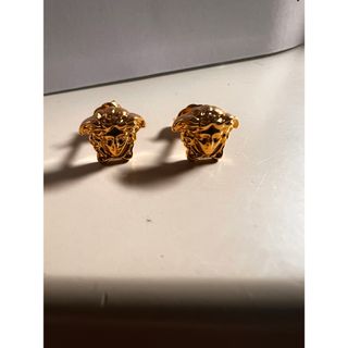 VERSACE（ピアス(両耳用)）のフリマアイテム一覧