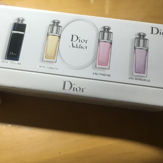 Dior - ディオール アディクト ミニ香水セットの通販 by shop