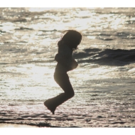 踊ってばかりの国、最新アルバム『On the shore』が待望のアナログ化