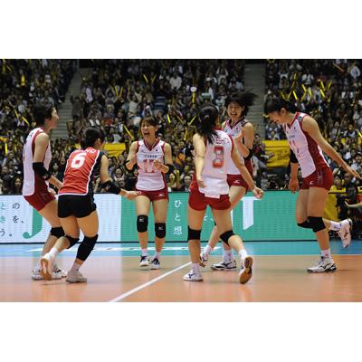 2010世界バレー ～32年ぶりの快挙!全日本女子 銅メダル獲得の軌跡