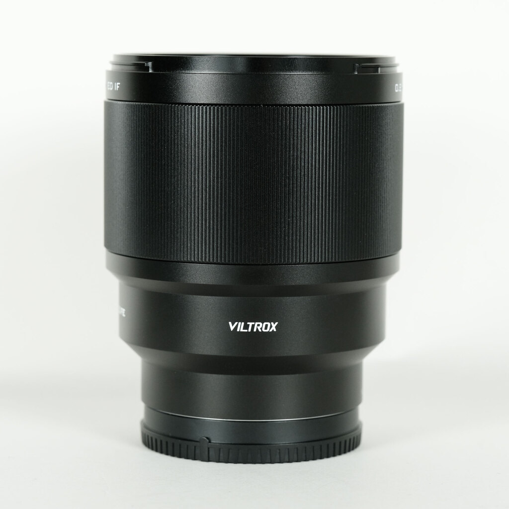 VILTROX AF 85mm F1.8 II [ソニーE用]の出品 | ONE SCENE（ワンシーン）