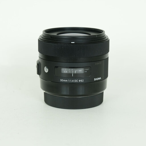 SIGMA 30mm F1.4 DC HSM | Art [キヤノン用]を徹底解説。作例から