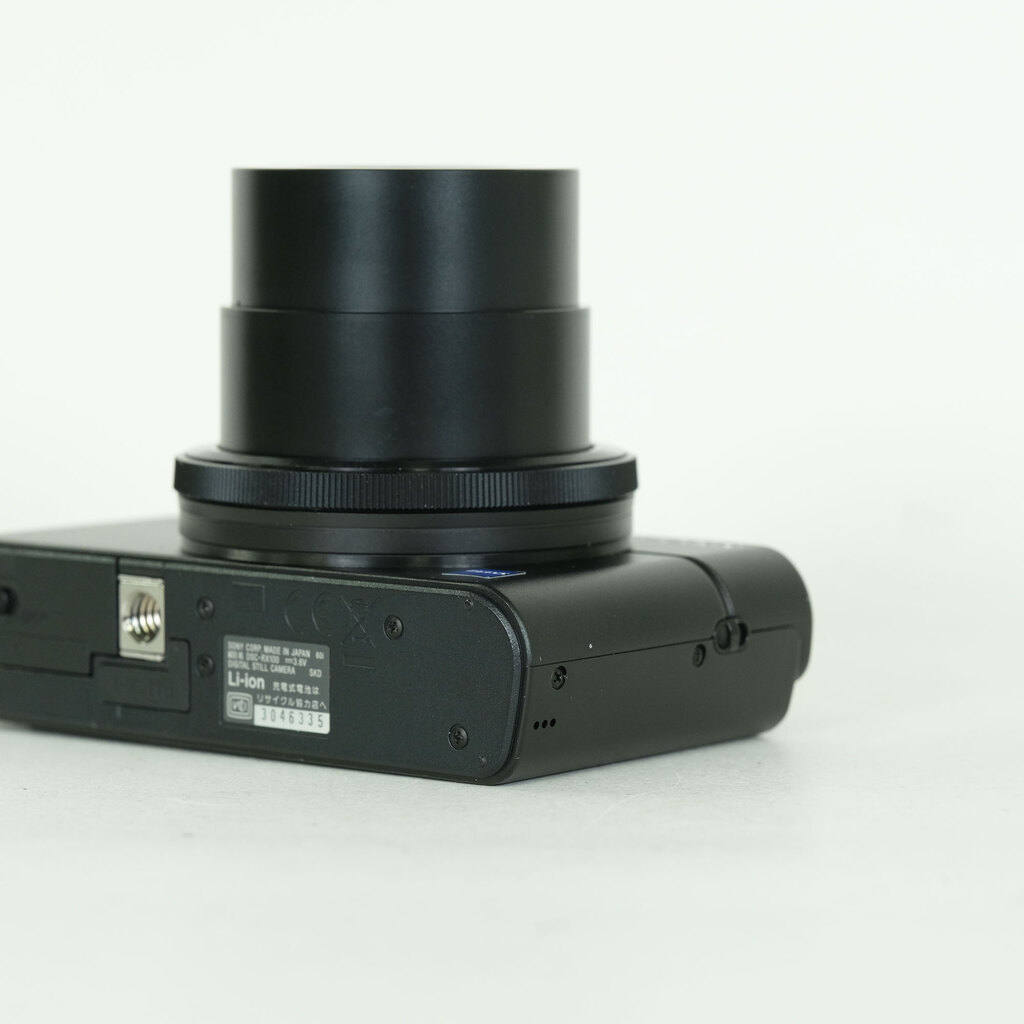 SONY Cyber-shot DSC-RX100の出品 | ONE SCENE（ワンシーン）