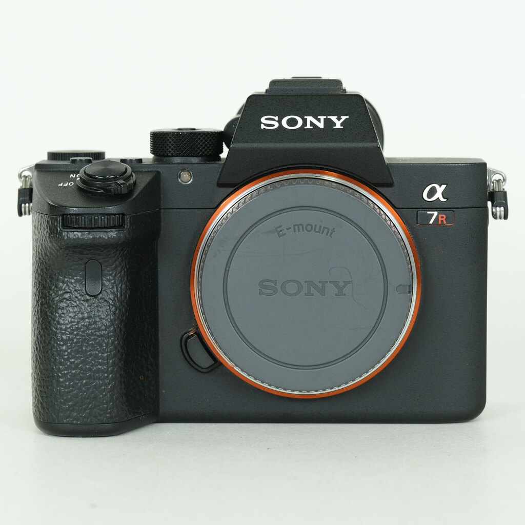 価格.com - SONY α7R III ILCE-7RM3 ボディ 価格比較