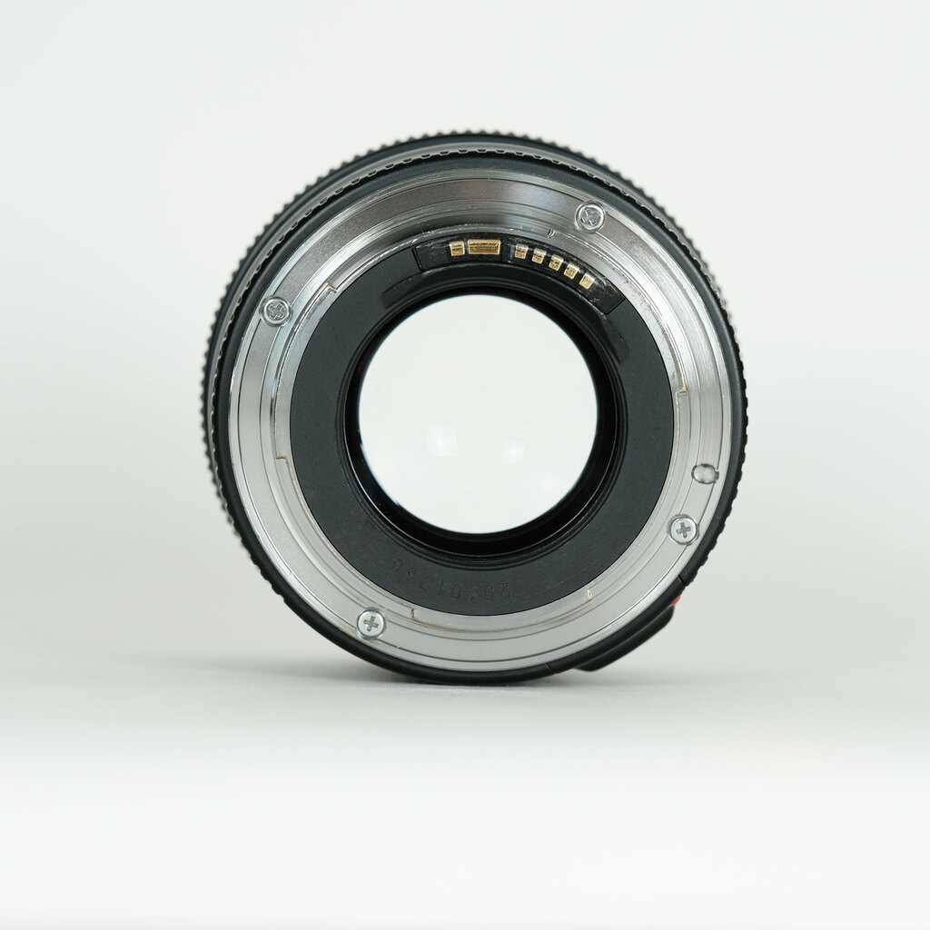 Canon EF85mm F1.8 USMの出品 | ONE SCENE（ワンシーン）