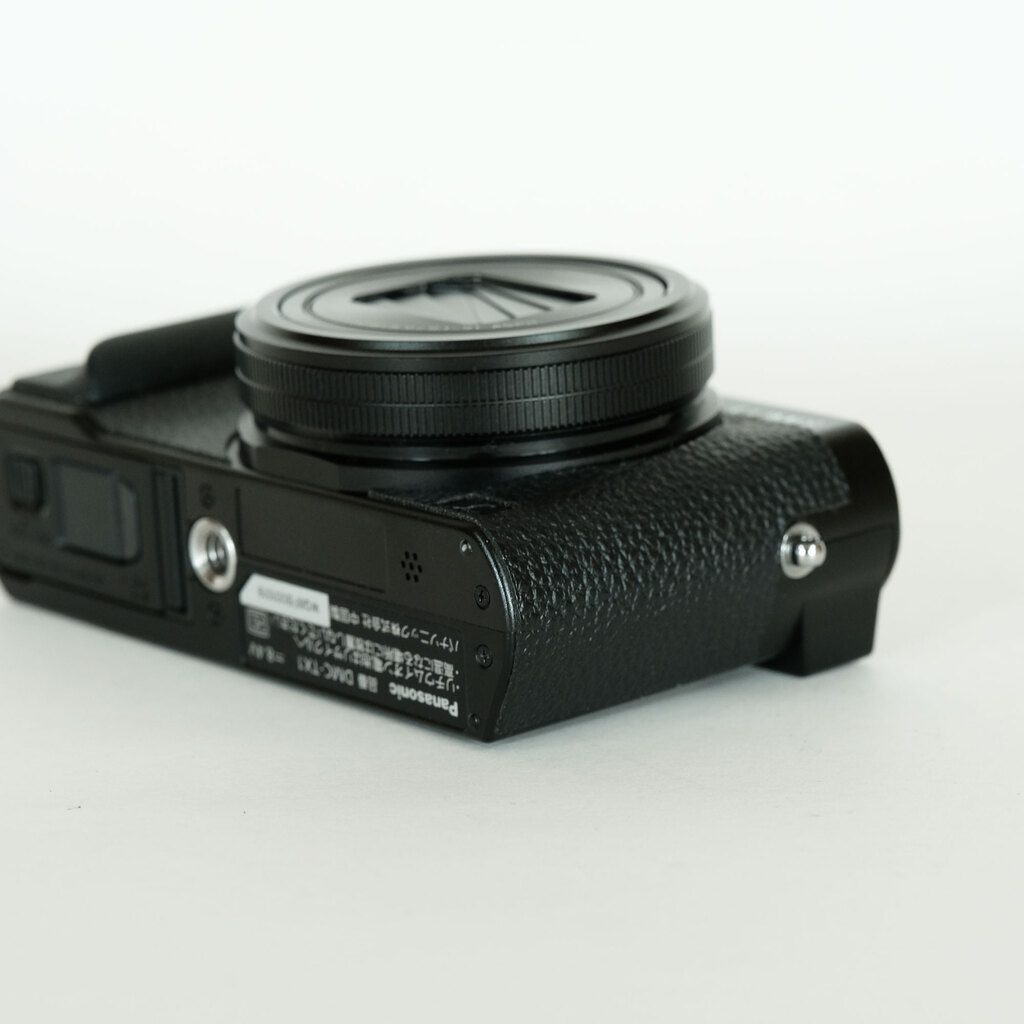 Panasonic LUMIX DMC-TX1の出品 | ONE SCENE（ワンシーン）