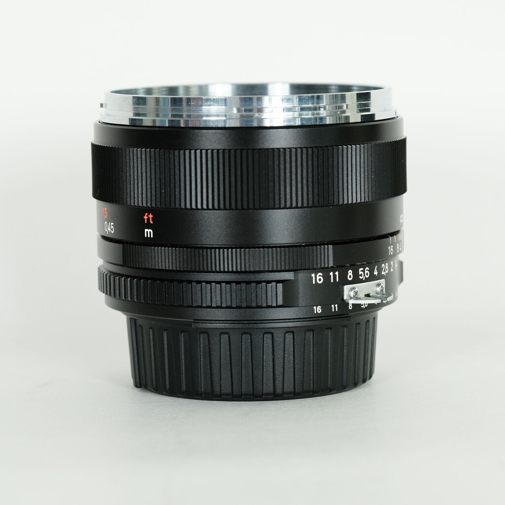 Carl Zeiss Planar T* 50mm F1.4 ZF [ニコンF用]の出品 | ONE SCENE