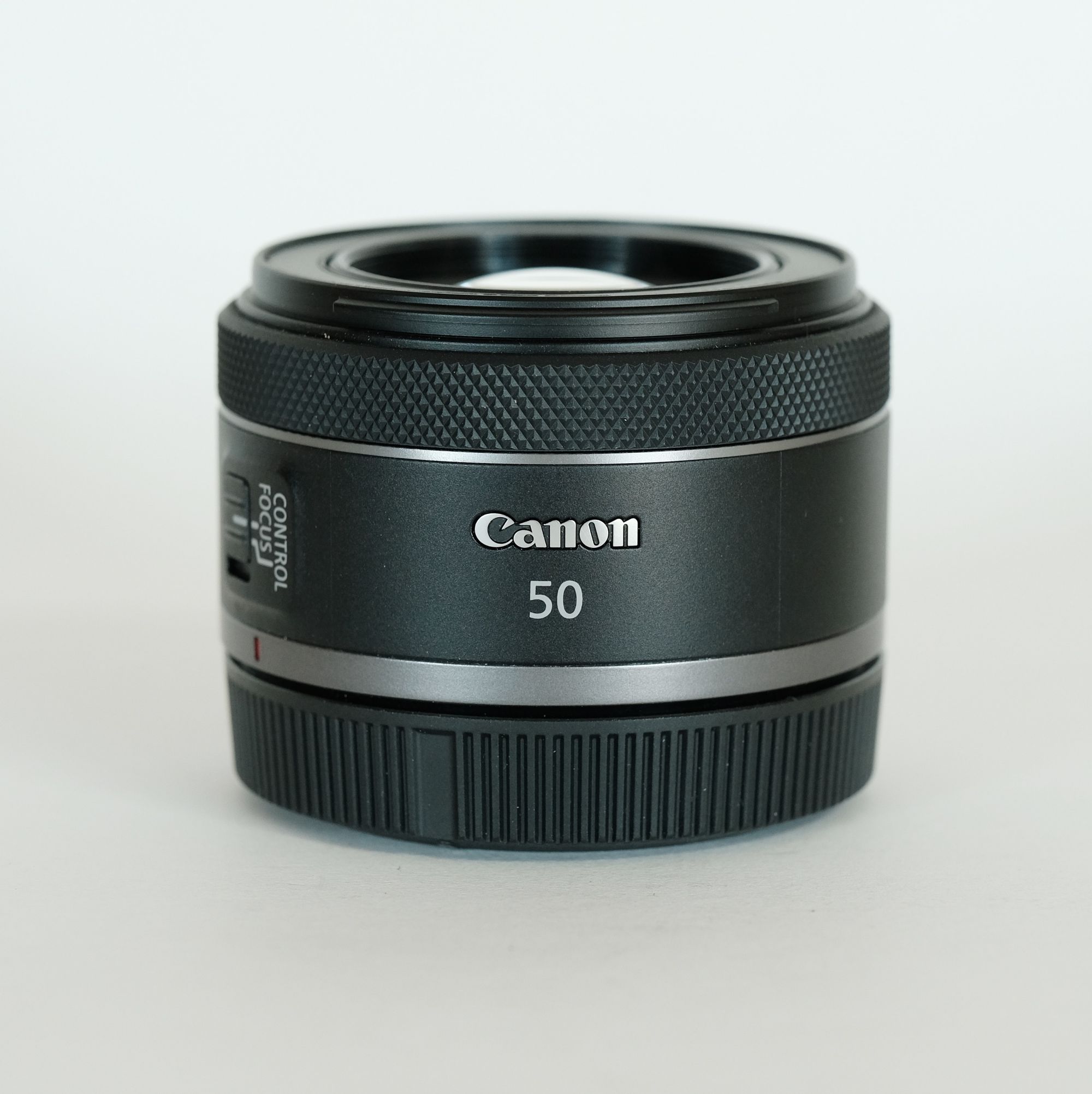 Canon RF50mm F1.8 STMを徹底解説。愛用者のレビュー・作例付き | ONE