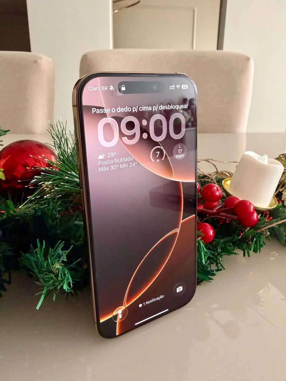 Apple iPhone 16 Pro 256GB Desert Titanium - Celulares e