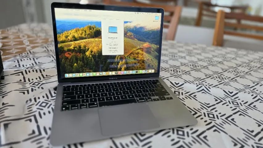 MacBook Air M1 2020 - Impecável | Bateria Excelente | Cinza