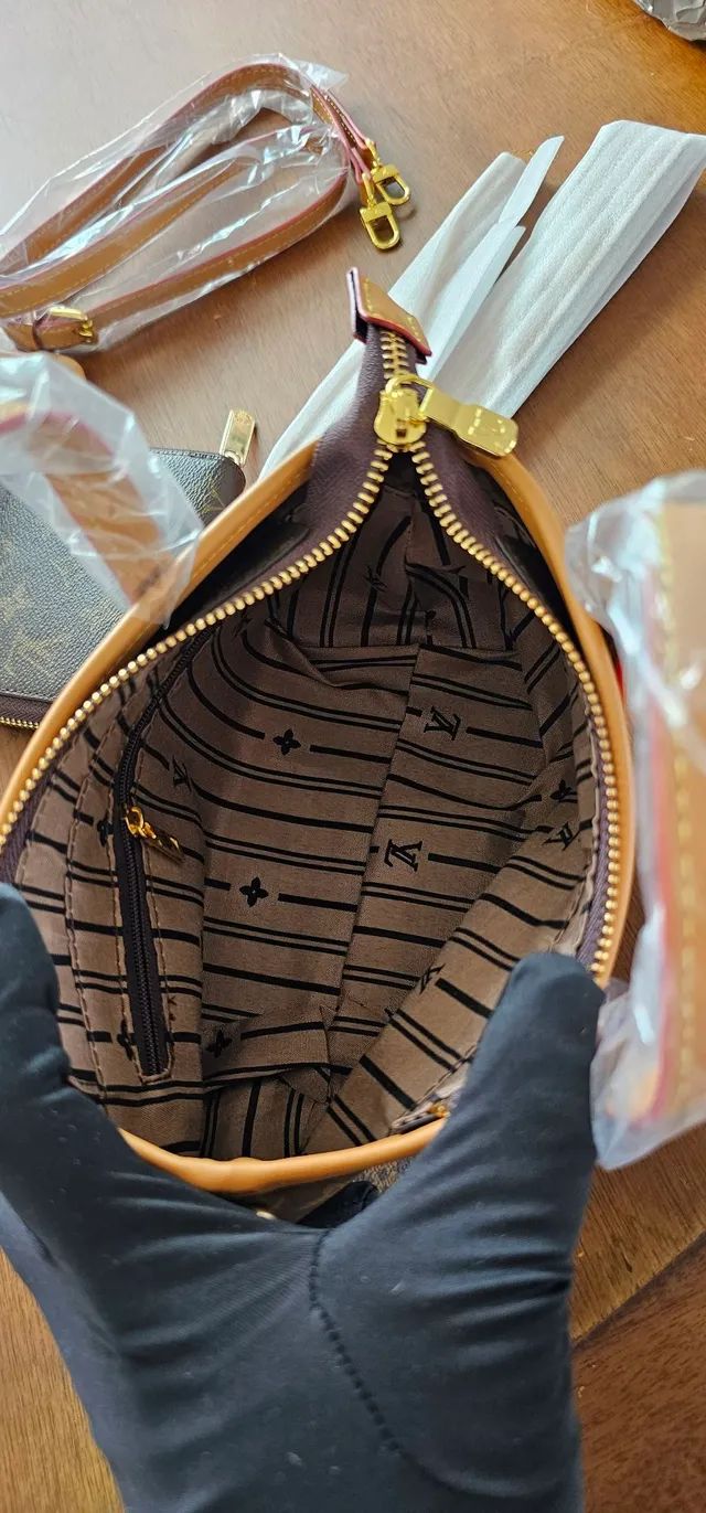 Bolsa Louis Vuitton - Bolsas, malas e mochilas - Oitizeiro, João