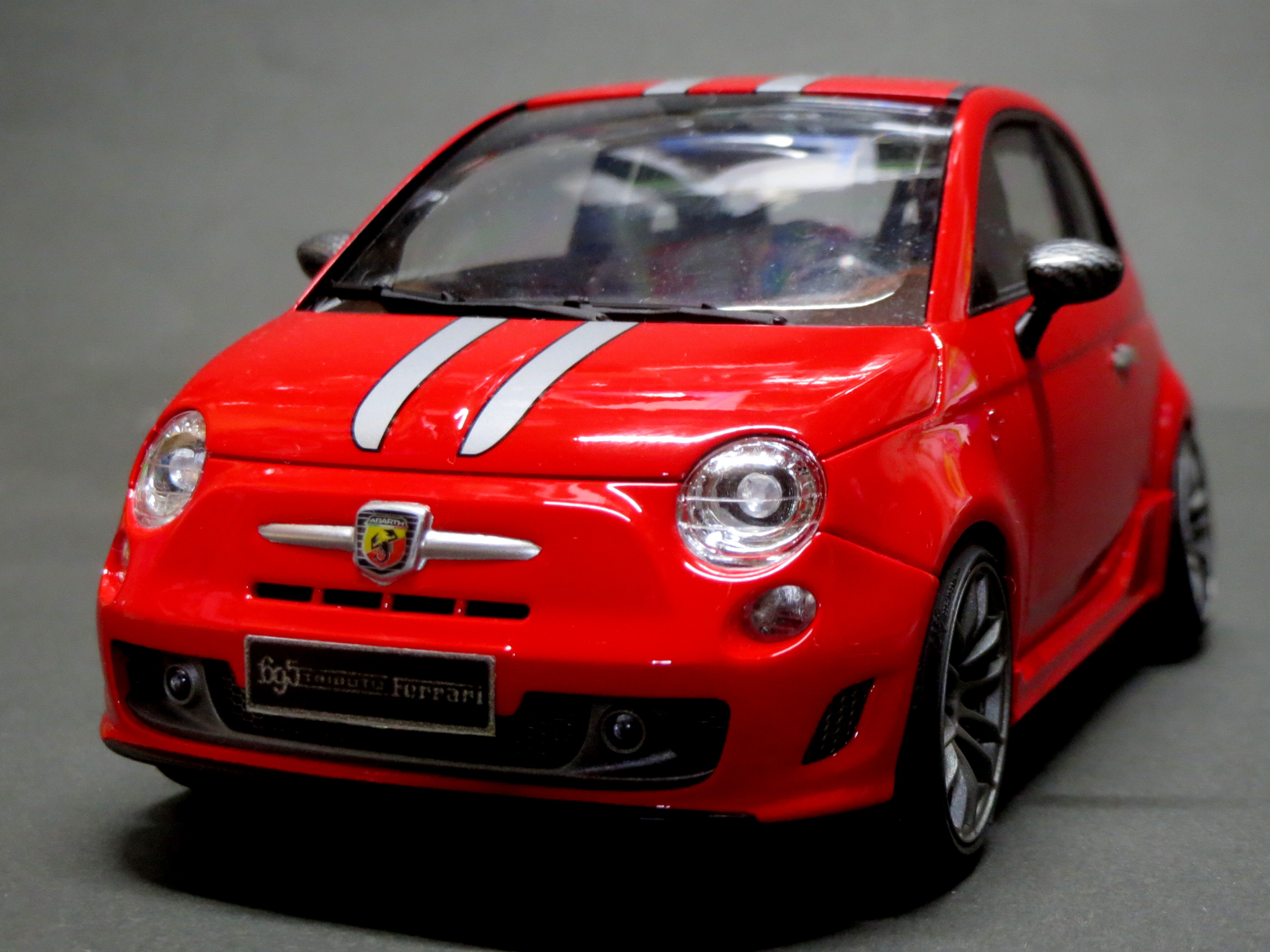 ABARTH 695 TRIBUTO FERRARI｜車・AUTO｜プラモデル・模型投稿サイト