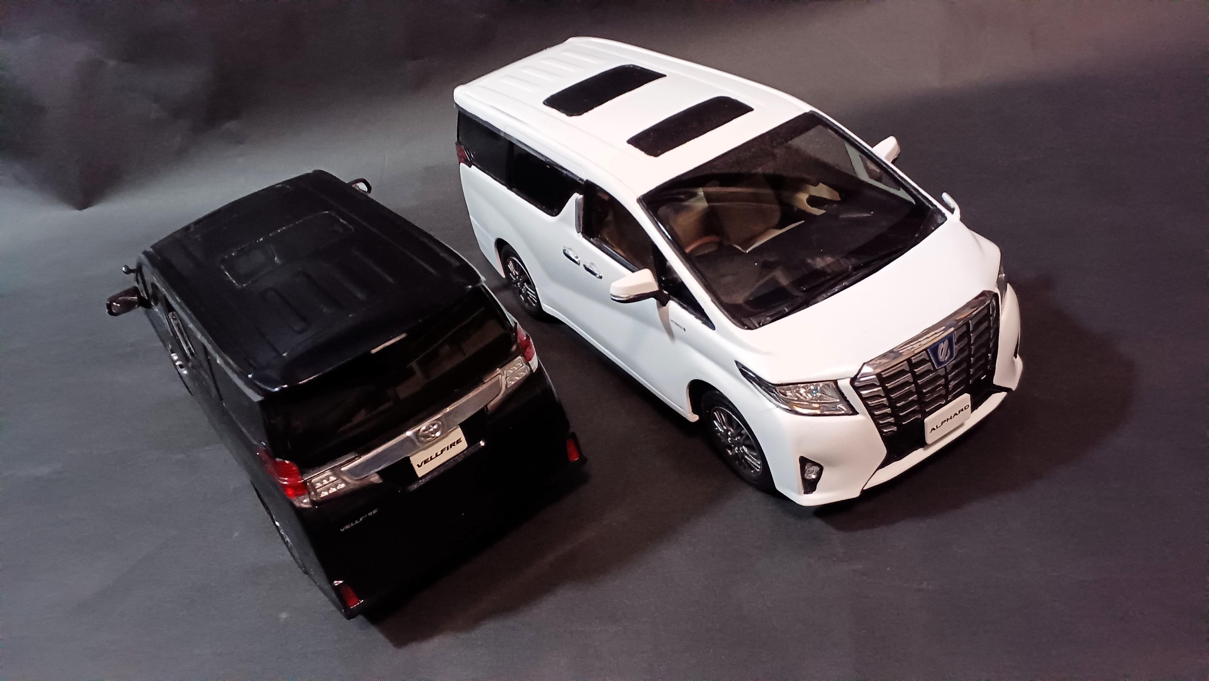 2018年 フジミ模型㈱ 1/24】TOYOTA VELLFIRE・ALPARD(トヨタ ヴェル