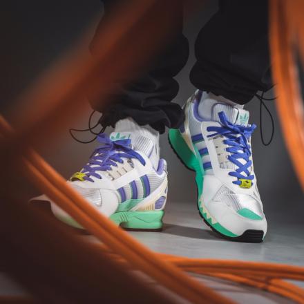 国内8月24日発売予定】アディダス コンソーシアム ZX7000 ホワイト
